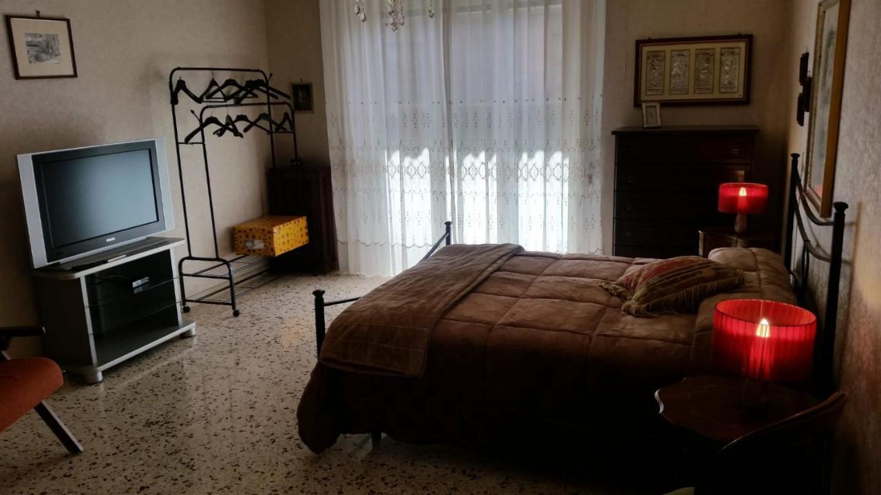 Отель Tora House Катания Экстерьер фото