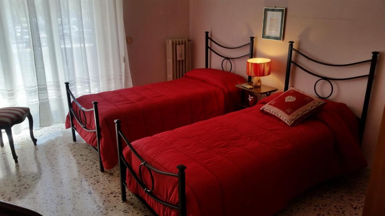 Отель Tora House Катания Экстерьер фото