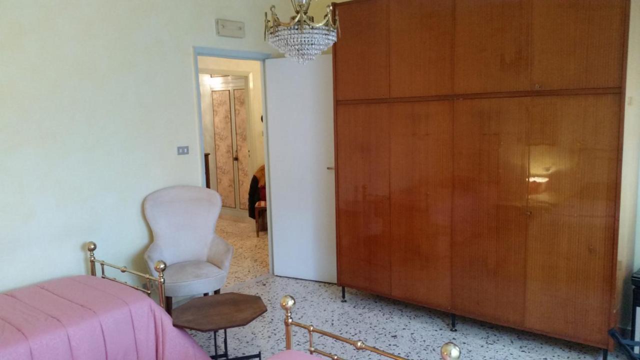 Отель Tora House Катания Экстерьер фото